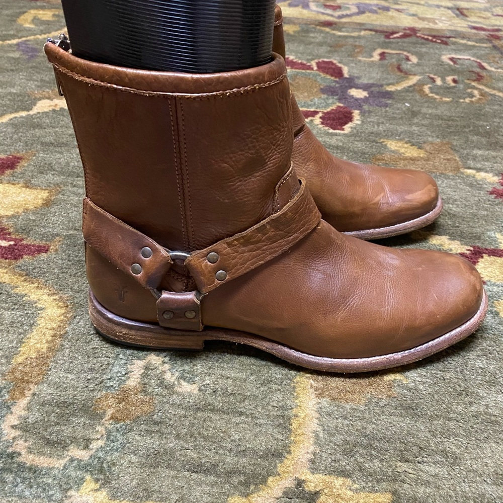 Men’s Frye 4001 Short Leather Harness Boots Sz 9D